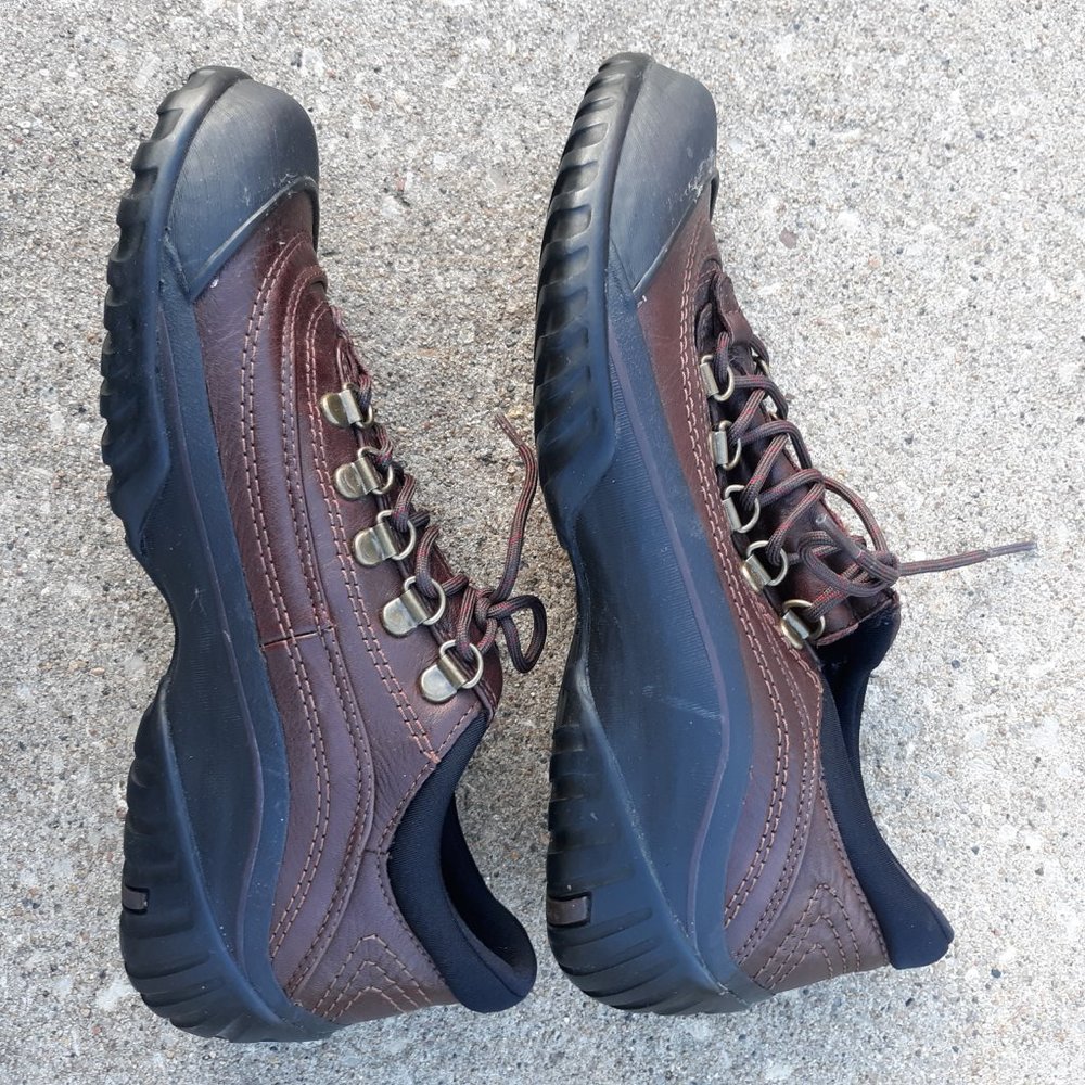 Clarks Muckers Waterproof Shoes
